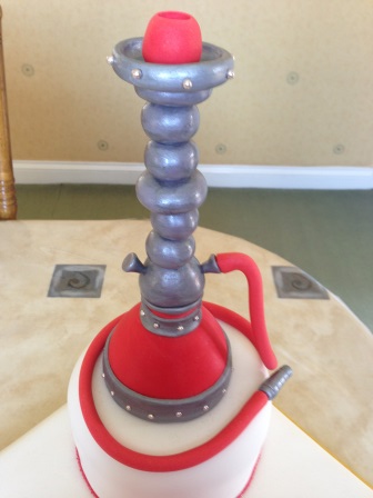 Close-up of the sheesha pipe cake